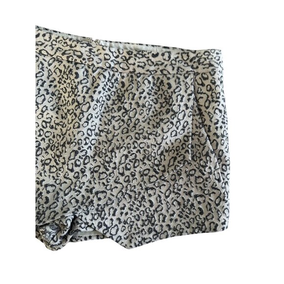 Leopard Print Women's Shorts - Picture 2 of 8